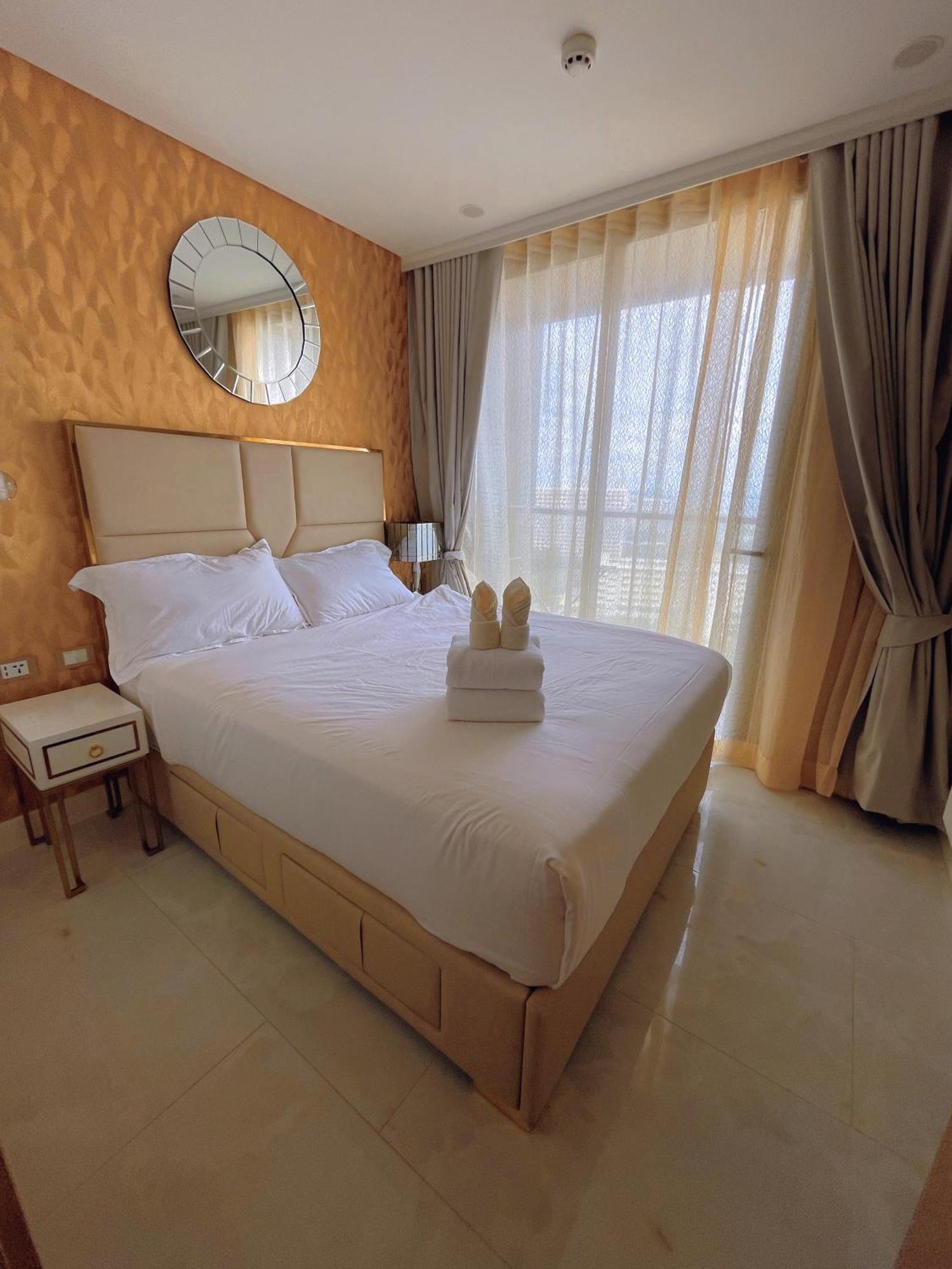 Copacabana Jomtien Condominium Buitenkant foto