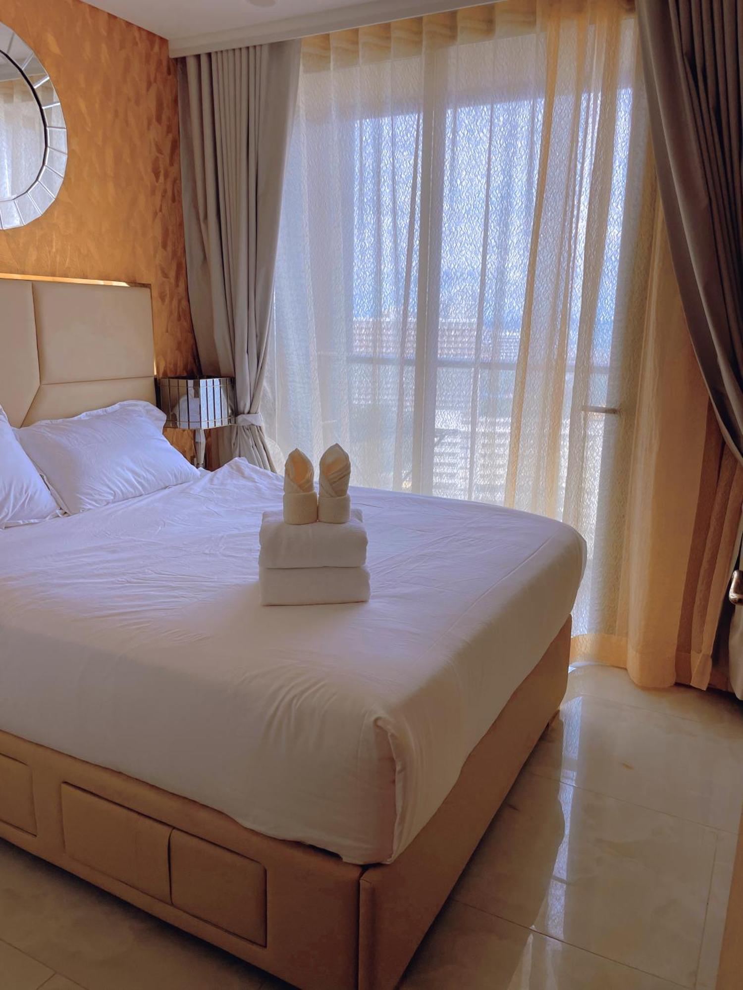 Copacabana Jomtien Condominium Buitenkant foto