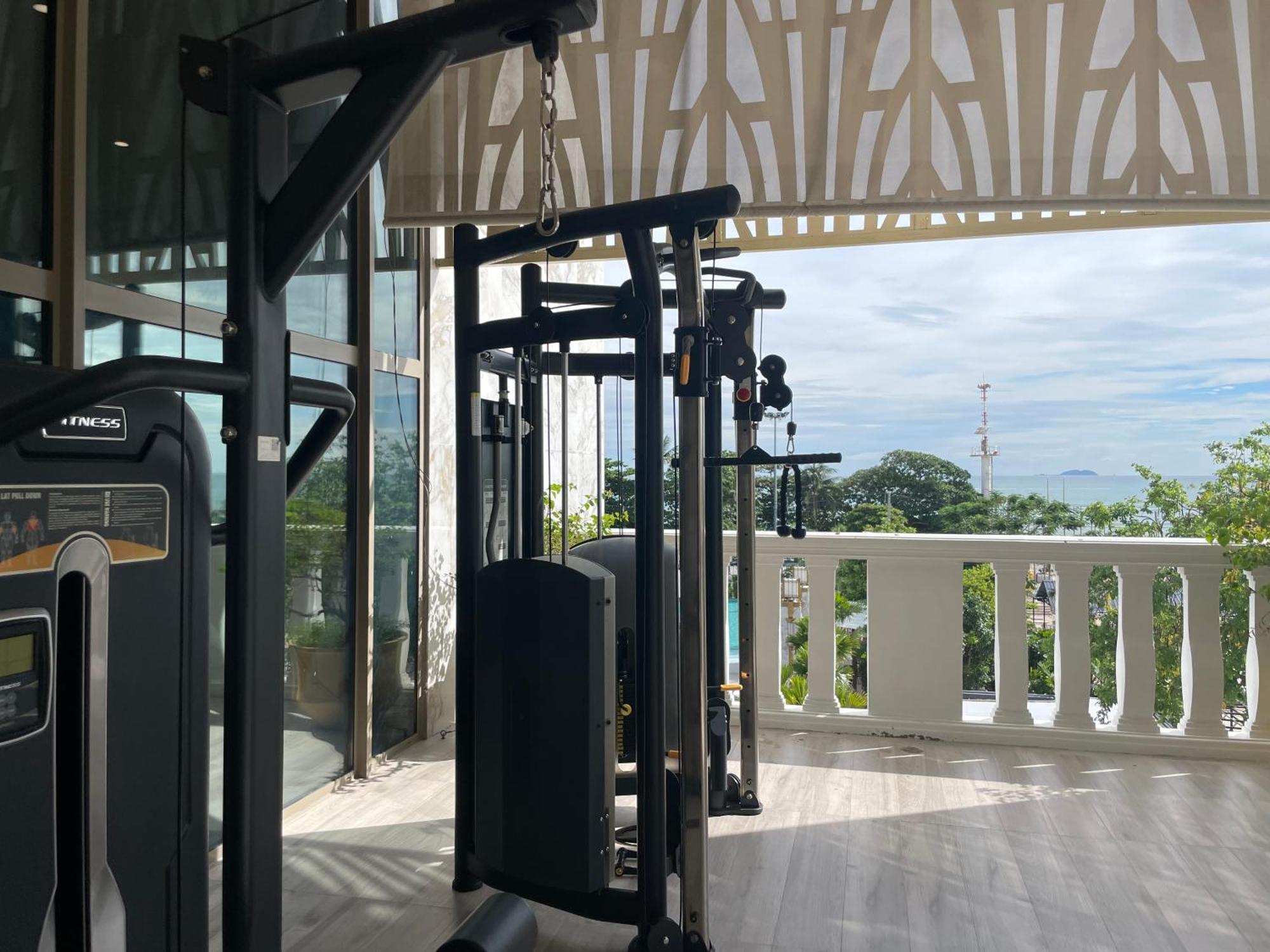 Copacabana Jomtien Condominium Buitenkant foto